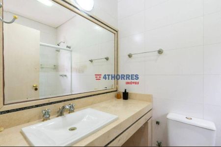 10_photo/94cf072f0d.e3da74daae84817a-ATLAS-1cc635b2-517e-4f00-a846-a2974992e0cc.jpg de casa à venda com 6 quartos, 387m² em Granja Caiapia, Cotia