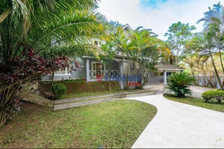 6_photo/94cf072f0d.e3da74daae84817a-ATLAS-cc78f60d-3832-43de-84f4-6c634b6f86f2.jpg de casa à venda com 6 quartos, 387m² em Granja Caiapia, Cotia