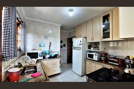 3_photo/94cf072f17.1deccb13cbfcf316-ATLAS-0e96b45c-3e45-4266-b3f5-37fa6811fcf0.jpg de casa à venda com 3 quartos, 140m² em Granja Caiapia, Cotia