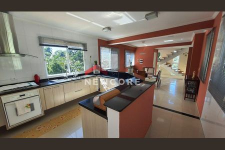 9_photo/94cf072f1f.470e3b4ecc8ee2ef-ATLAS-4ba5ce42-f529-4a1c-bce1-49a62dd48aee.jpg de casa de condomínio à venda com 3 quartos, 320m² em Granja Caiapia, Cotia