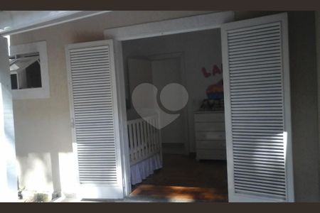 11_photo/94cf073209.69d57534b93d34f5-ATLAS-169ae061-d93c-43ab-8b8c-e0eebcfa32a1.jpg de casa de condomínio à venda com 5 quartos, 427m² em Granja Caiapia, Cotia