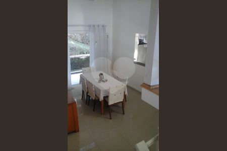 4_photo/94cf073209.69d57534b93d34f5-ATLAS-405c4e01-d309-43d8-b9da-e7e31d0bce74.jpg de casa de condomínio à venda com 5 quartos, 427m² em Granja Caiapia, Cotia