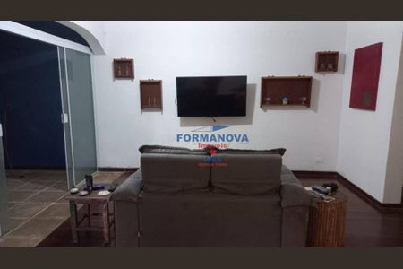 12_photo/94cf073569.effc73c8c58abb54-ATLAS-705514ca-be9e-4953-aa23-4fdd8ae2a970.jpg de casa à venda com 3 quartos, 900m² em Jardim Caiapia, Cotia