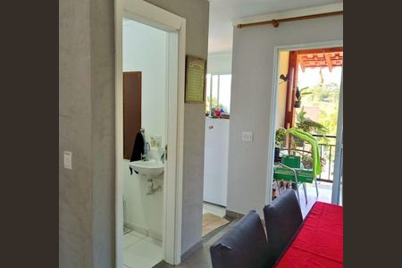 5_photo/94cf073865.23351eba74f1df34-ATLAS-e7b538bd-e64b-4972-803d-46cc698e4dee.jpg de casa de condomínio à venda com 3 quartos, 120m² em Parque Monjolo, Cotia