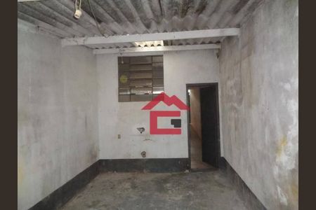 5_photo/94cf073933.b7afec13c8c84584-ATLAS-f5b0aa77-6841-484e-bbc2-6ad9435149f6.jpg de casa à venda com 2 quartos, m² em Jardim Nara Lucia, Cotia