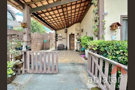 6_photo/94cf073aa7.56f87905458f71eb-ATLAS-074e4bea-2ef0-40fd-a663-f826bbc85295.jpg de casa à venda com 2 quartos, 89m² em Granja Caiapia, Cotia