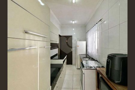 6_photo/94cf073abb.56f87905458f71eb-ATLAS-76dcffd5-5fbe-4547-bf7b-49c001a54e48.jpg de casa à venda com 2 quartos, 89m² em Pitas, Cotia