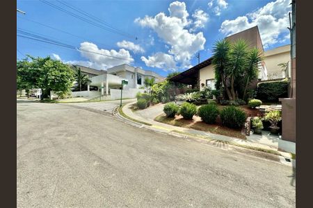 2_photo/94cf073abb.56f87905458f71eb-ATLAS-d638abef-287c-4817-af68-e40d16bcebbd.jpg de casa à venda com 2 quartos, 89m² em Pitas, Cotia