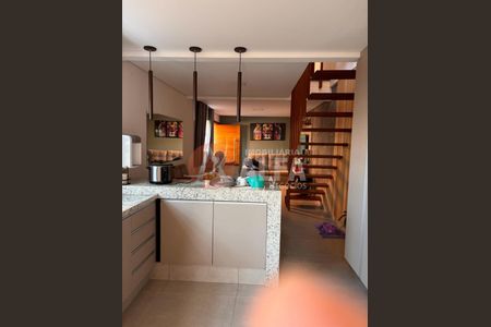 4_photo/94cf073b29.6d966f5fb5582f4e-ATLAS-cc16a095-614a-4565-a2a1-9f7378cc5942.jpg de casa à venda com 3 quartos, 210m² em Granja Caiapia, Cotia