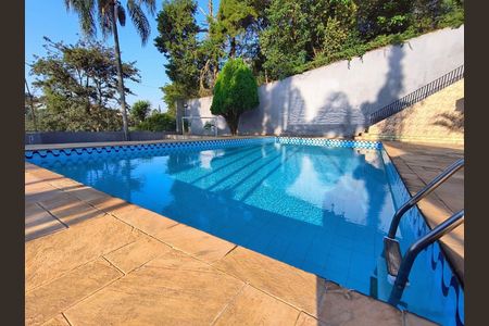 12_photo/94cf073f89.7a69ff73eb43ff8d-ATLAS-e6df1448-d992-4eba-9e0d-db463e7864cd.jpg de casa à venda com 4 quartos, 1000m² em Parque Rizzo, Cotia