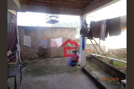 2_photo/94cf074345.073eadcba2601047-ATLAS-0b8e2b2c-b8f3-4466-be04-3adceb3d621f.jpg de casa à venda com 7 quartos, 72m² em Jardim Estela Mari, Cotia