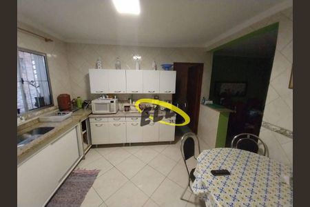 2_photo/94cf074363.c63cc091fac76c66-ATLAS-15c672ef-ac0f-427b-aa5a-e73e1a102cd0.jpg de casa à venda com 2 quartos, 163m² em Jardim Estela Mari, Cotia