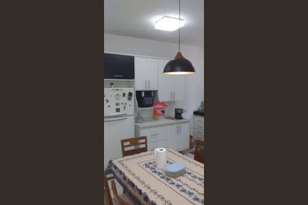 12_photo/94cf074473.d9f8130b258163b2-ATLAS-3a8920f3-e69b-4cb9-a27e-e4a9b3308543.jpg de casa à venda com 3 quartos, 182m² em Parque Turiguara, Cotia