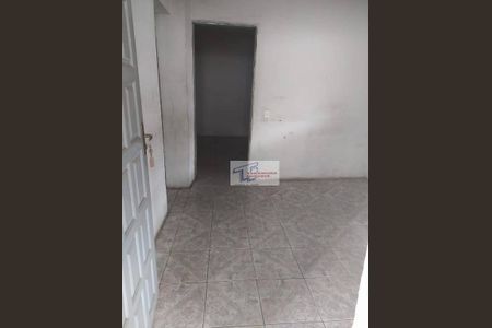 24_photo/94cf074557.6721d330cc8d7611-ATLAS-c1a1d4f8-7c91-4105-a5d4-7fee8d127cff.jpg de casa à venda com 4 quartos, 90m² em Jardim Cotia, Cotia