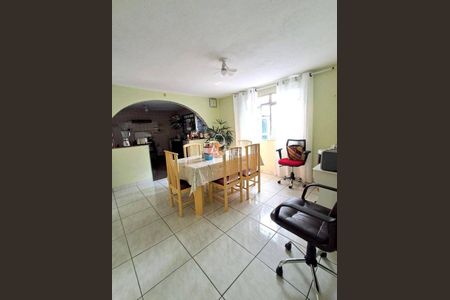 7_photo/94cf074595.06254e2798eb0a90-ATLAS-84bca4bb-4fe2-40d9-b7b2-e38b80c7d6da.jpg de casa à venda com 2 quartos, 50m² em Parque Turiguara, Cotia