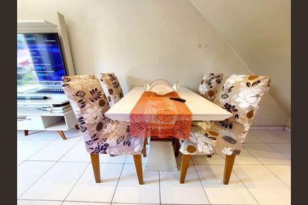 4_photo/94cf07467b.e70fa8406114d9b6-ATLAS-746b967d-2d2f-414b-b457-3af87801152c.jpg de casa de condomínio à venda com 3 quartos, 165m² em Jardim Rio das Pedras, Cotia