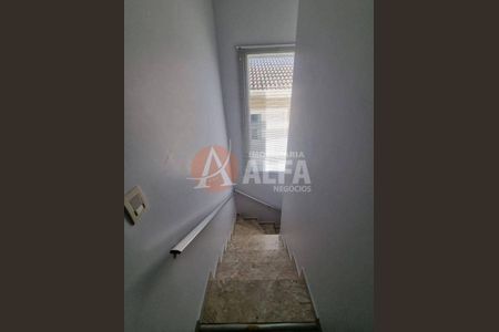 19_photo/94cf07468f.d83ba18c48a1246b-ATLAS-228c0f5e-deca-4db7-bb9c-d6dda318e7da.jpg de casa para alugar com 3 quartos, 180m² em Jardim Rio das Pedras, Cotia