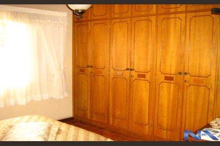 18_photo/94cf074691.8a706a3c1c8a5b40-ATLAS-50488cfd-05cf-45ff-a474-c151ba8131aa.jpg de casa à venda com 3 quartos, 200m² em Jardim Nova Coimbra, Cotia