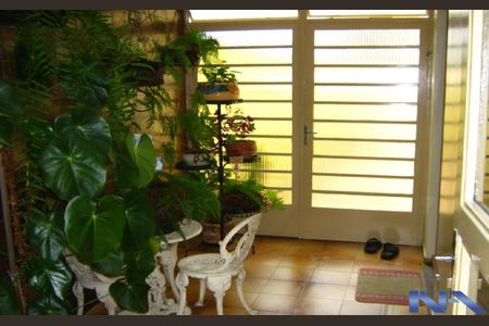 4_photo/94cf074691.8a706a3c1c8a5b40-ATLAS-a3dc323e-3e6d-429b-b8e4-a5aa511862c9.jpg de casa à venda com 3 quartos, 200m² em Jardim Nova Coimbra, Cotia