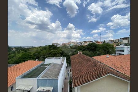 23_photo/94cf074695.ff0e424256b683cf-ATLAS-988ca4f0-51d0-4f55-bdf9-4d7f9adcfd4f.jpg de casa à venda com 3 quartos, 119m² em Jardim Rio das Pedras, Cotia