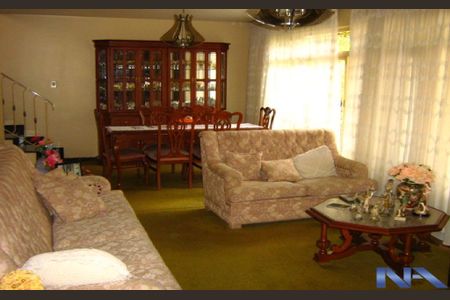 4_photo/94cf07469b.8a706a3c1c8a5b40-ATLAS-3aa36e17-8e05-41d7-9c28-55d0be5b0f4b.jpg de casa à venda com 3 quartos, 200m² em Jardim Nova Coimbra, Cotia