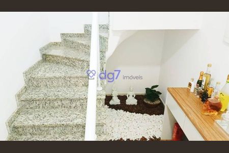 19_photo/94cf07469d.15f4a19d538e62fb-ATLAS-883b2704-0c9d-4e9f-85c0-1fcff56dbea5.jpg de casa de condomínio à venda com 3 quartos, 145m² em Jardim Rosalina, Cotia