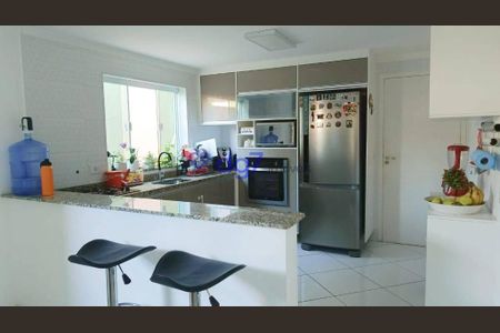 13_photo/94cf07469d.15f4a19d538e62fb-ATLAS-bf66296b-5aa5-4d1f-bb93-6d7f4bd67529.jpg de casa de condomínio à venda com 3 quartos, 145m² em Jardim Rosalina, Cotia