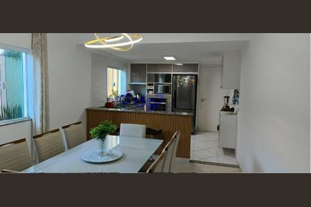 3_photo/94cf07469d.15f4a19d538e62fb-ATLAS-c5516e60-1926-4efb-a797-0f3a2b7d923e.jpg de casa de condomínio à venda com 3 quartos, 145m² em Jardim Rosalina, Cotia