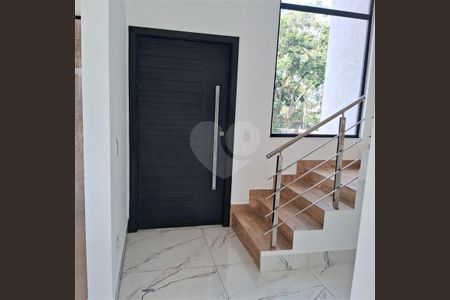 4_photo/94cf07486b.81c488c884db3593-ATLAS-b270959e-d2b8-4281-94d6-2f0e0f7cdbb7.jpg de casa à venda com 3 quartos, 121m² em Parque Monjolo, Cotia