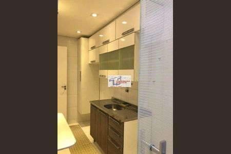 14_photo/94cf074d01.8be4ba7965adad5f-ATLAS-dbeabc23-2cd3-4d3c-b21f-0abb79e34e23.jpg de apartamento à venda com 3 quartos, 66m² em Caiapia, Cotia