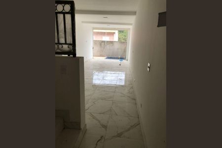 11_photo/94cf074d7f.59b9fa3339c8dcb8-ATLAS-36c0c87d-13cf-4a89-8a11-5c5099e82e80.jpg de casa à venda com 3 quartos, 206m² em Jardim Nova Coimbra, Cotia