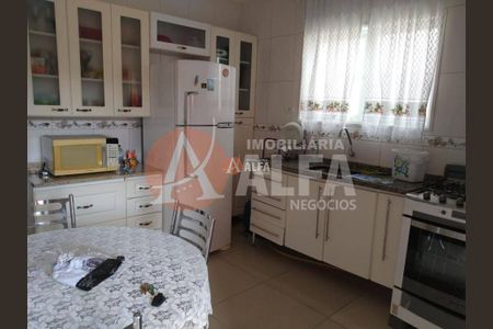 19_photo/94cf074d7f.7954feb32d1ae247-ATLAS-171c27ae-7fe4-4280-8c86-3dfd03b46e85.jpg de casa de condomínio à venda com 3 quartos, 250m² em Jardim Nova Coimbra, Cotia