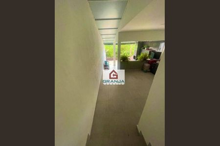 6_photo/94cf074de3.3714cccd63f8fe2d-ATLAS-7a24fb24-9e0d-4b29-8020-6f467dc689ca.jpg de casa à venda com 3 quartos, 160m² em Jardim Rosalina, Cotia