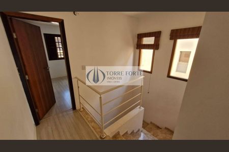 3_photo/94cf074e01.2bba007298a27dad-ATLAS-e9ca7e9b-c2c4-4bd3-8b8b-c2cc74f22fac.jpg de casa à venda com 2 quartos, 250m² em Jardim Nova Coimbra, Cotia