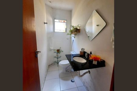 4_photo/94cf074e05.cb4a3f4e1d4d223a-ATLAS-9a8e8dbb-9077-4b27-8145-45d3159edb7d.jpg de casa à venda com 2 quartos, 120m² em Jardim Nova Coimbra, Cotia