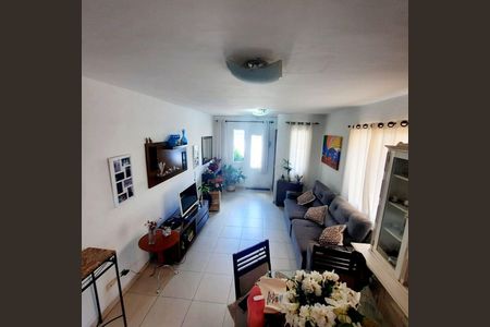 6_photo/94cf074e05.cb4a3f4e1d4d223a-ATLAS-e66e9cfd-0b3b-4154-8842-180f4c046633.jpg de casa à venda com 2 quartos, 120m² em Jardim Nova Coimbra, Cotia