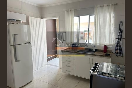 10_photo/94cf074e45.2589b1fd00b31c34-ATLAS-c746f531-045e-43ab-9bc6-88108b2f1e55.jpg de casa de condomínio à venda com 3 quartos, 121m² em Jardim Rio das Pedras, Cotia