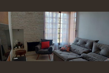 5_photo/94cf074f73.4534fda87e61c028-ATLAS-1c962150-132e-4c87-af1d-eddb094e87b5.jpg de casa de condomínio à venda com 3 quartos, 135m² em Jardim Nova Coimbra, Cotia