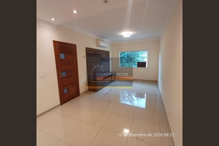 2_photo/94cf074f73.8a706a3c1c8a5b40-ATLAS-e0b4a09b-8944-4e43-9910-3bef3609cb0c.jpg de casa à venda com 3 quartos, 173m² em Jardim Nova Coimbra, Cotia