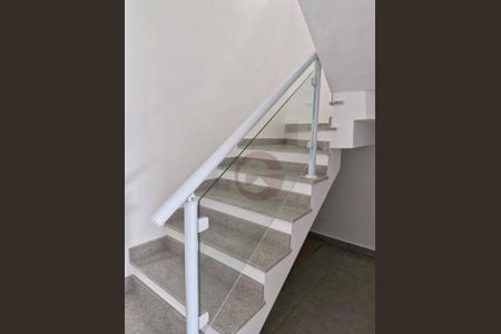 4_photo/94cf074f79.037f7357d9320fe8-ATLAS-583b59b0-172f-4a44-b7fe-7e647a5b2d1e.jpg de casa à venda com 3 quartos, 140m² em Jardim Nova Coimbra, Cotia