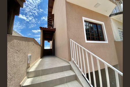 5_photo/94cf074f79.6af0662768bfaaa7-ATLAS-5e478bfb-ff0e-48a7-ade2-acde1e1c6e24.jpg de casa à venda com 4 quartos, 240m² em Jardim Nova Coimbra, Cotia