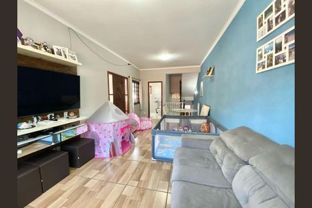 11_photo/94cf074f79.6af0662768bfaaa7-ATLAS-a883c0cb-3a77-4b2e-bd5c-6a4a2d80ec7e.jpg de casa à venda com 4 quartos, 240m² em Jardim Nova Coimbra, Cotia