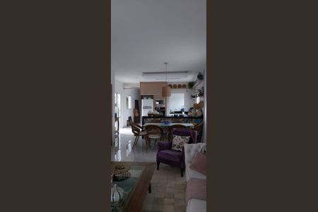 26_photo/94cf074f79.e9492f4f369e781e-ATLAS-00fa269f-e56d-44ba-a88a-4e8588bec1d2.jpg de casa de condomínio à venda com 3 quartos, 249m² em Jardim Nova Coimbra, Cotia