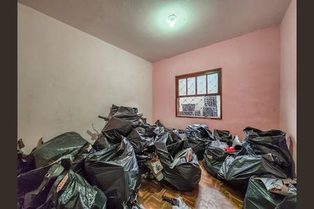 17_photo/94cf07516f.52c7aa5b7c5e7aa0-ATLAS-d0f77db4-d22a-4812-98bb-56d36b2a6ae5.jpg de casa à venda com 2 quartos, 165m² em Jardim Cotia, Cotia