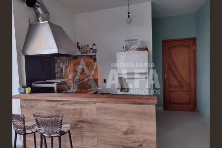 17_photo/94cf0751e1.7c50ff6d15497796-ATLAS-e90a6f42-c877-4dbc-8ea6-401ca650049a.jpg de casa à venda com 3 quartos, 153m² em Jardim Cotia, Cotia