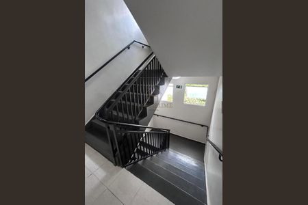 7_photo/94cf07524b.d60ed16da6b331d7-ATLAS-907542ed-2ccd-4e22-8dc3-11a5ef9b423f.jpg de apartamento à venda com 2 quartos, 53m² em Jardim Rio das Pedras, Cotia