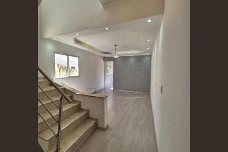 11_photo/94cf07532b.ceff8192393c33de-ATLAS-2b07399c-cbac-462d-ba1e-7daac0d9087d.jpg de casa para alugar com 3 quartos, 129m² em Jardim Rio das Pedras, Cotia