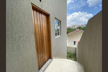 10_photo/94cf07532b.ceff8192393c33de-ATLAS-4bfe10b6-ffef-4ab7-8e97-feed4c61bc89.jpg de casa para alugar com 3 quartos, 110m² em Jardim Rio das Pedras, Cotia