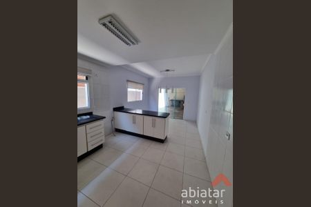 4_photo/94cf075331.3dea3cab82053bf3-ATLAS-96209cfd-8984-4fcc-97eb-3e2c2d8f324a.jpg de casa de condomínio à venda com 3 quartos, 90m² em Jardim Nova Coimbra, Cotia