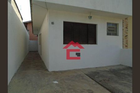 6_photo/94cf075367.32a8019b0364636a-ATLAS-0ffc05ac-d206-430f-bceb-c70e9cceabc2.jpg de casa à venda com 1 quarto, 45m² em Jardim Rosalina, Cotia